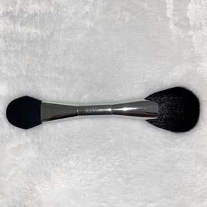 Revive mask brush